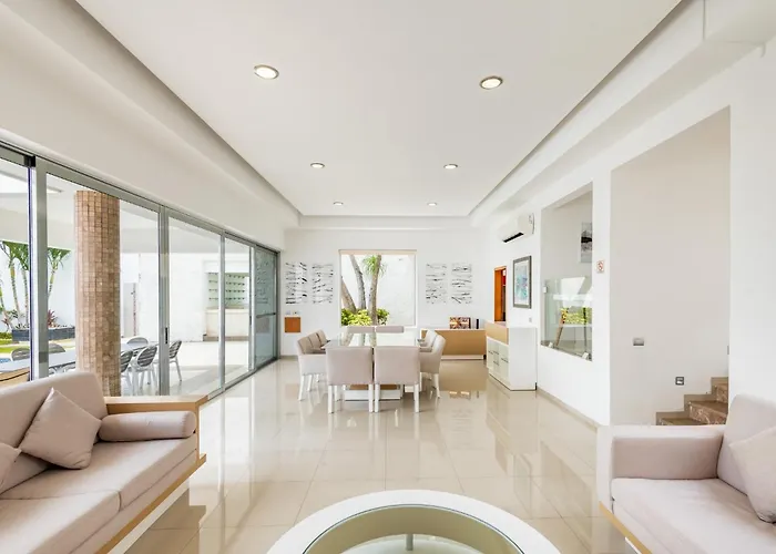 Villa Luxury White En - Alberca Privada - Lujo - 5 *